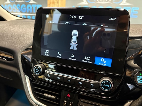Used Ford Fiesta 2018 for sale - 76295284: Photo 24