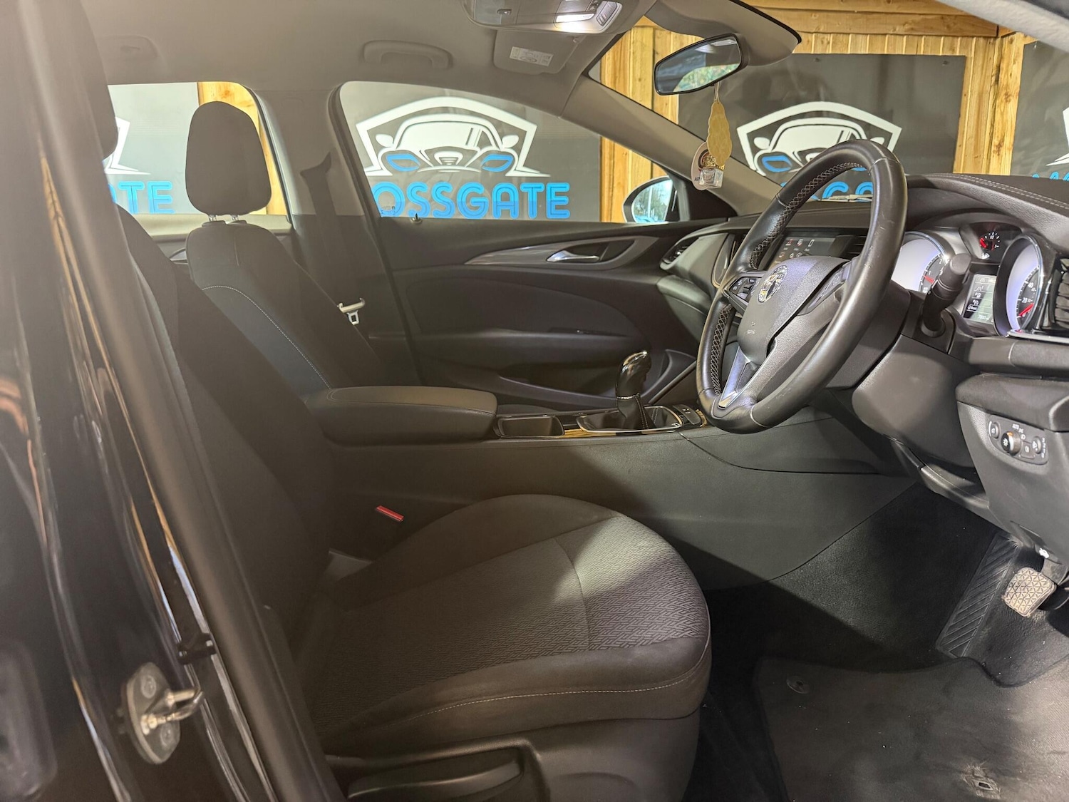 Used Vauxhall Insignia 2018 for sale - 76913903: Photo 12