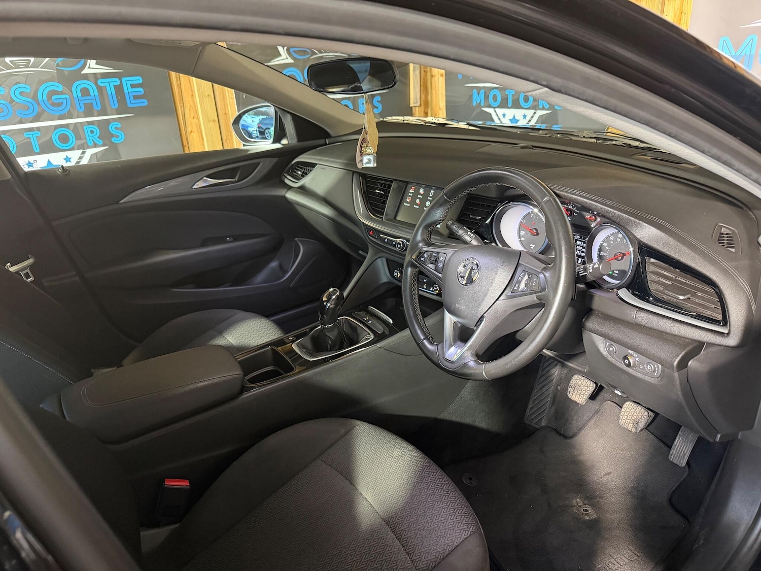 Used Vauxhall Insignia 2018 for sale - 76913903: Photo 14