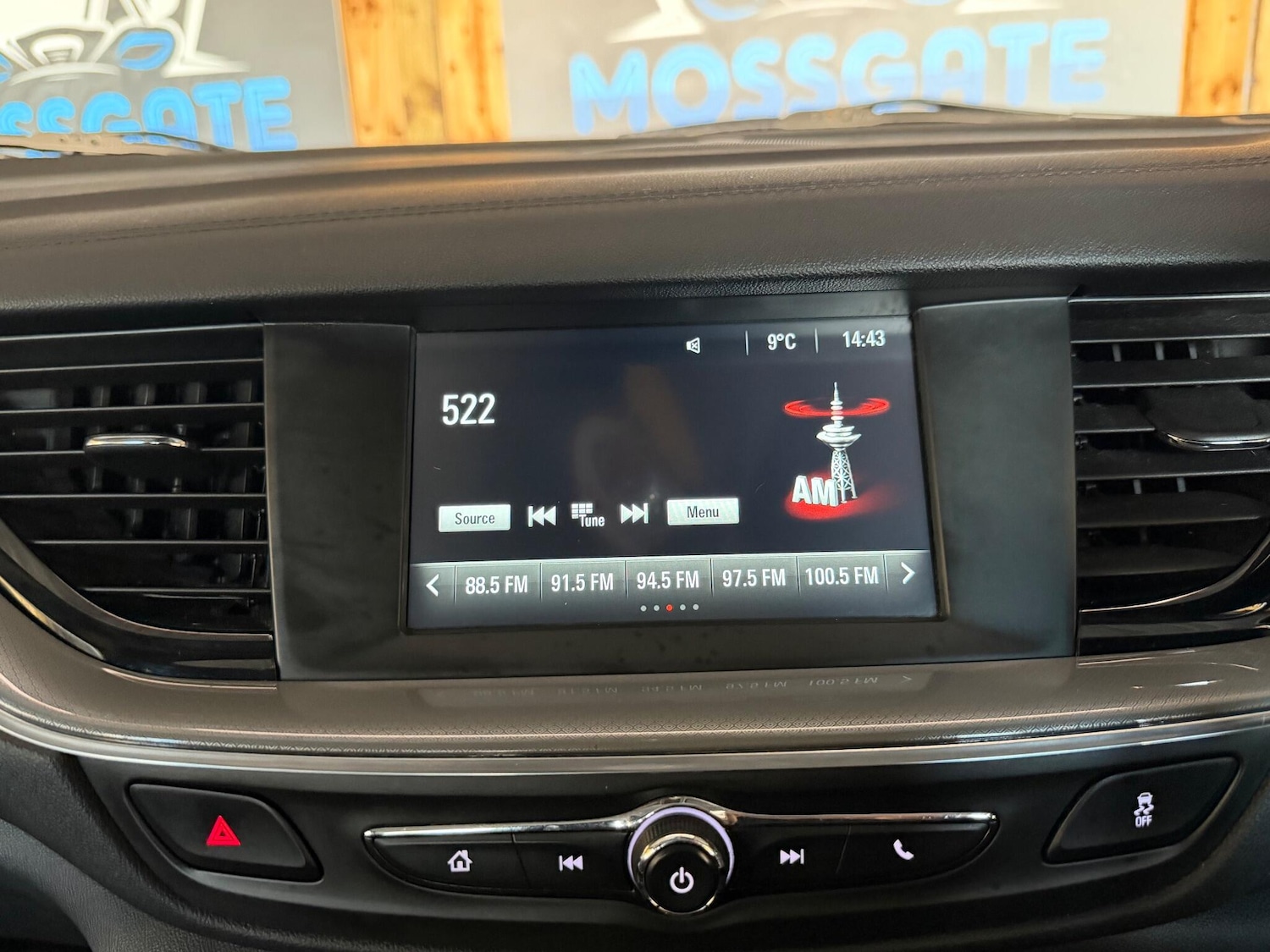 Used Vauxhall Insignia 2018 for sale - 76913903: Photo 24