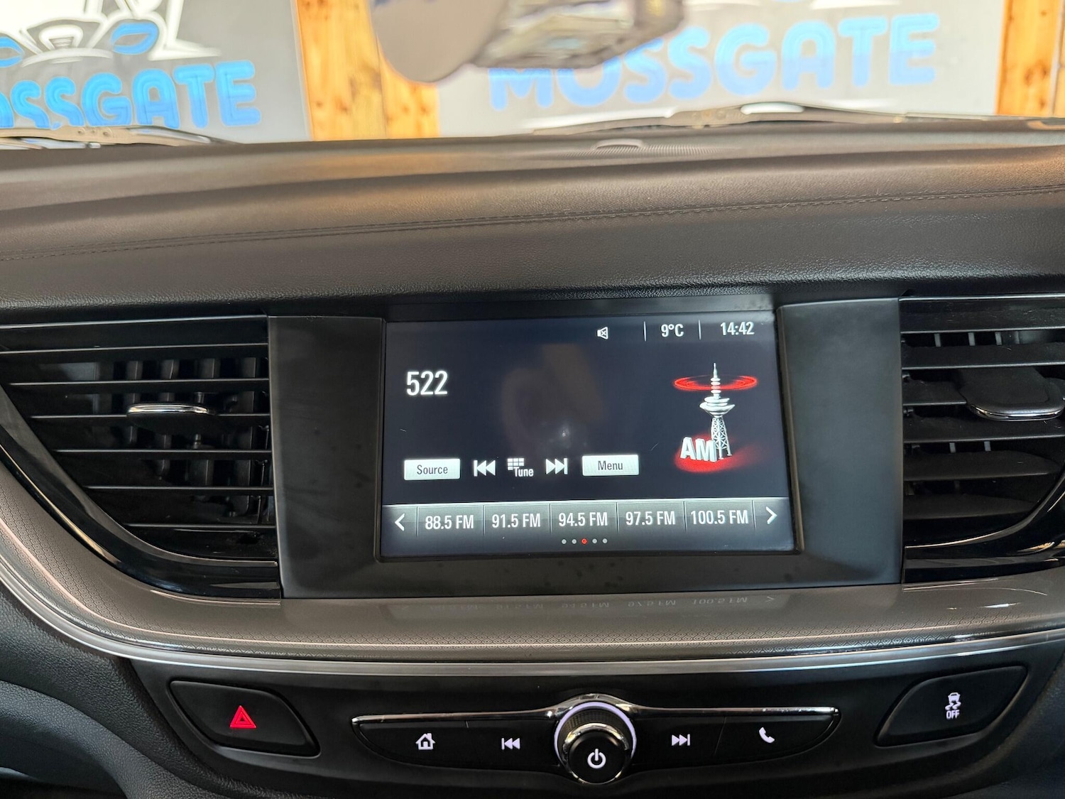 Used Vauxhall Insignia 2018 for sale - 76913903: Photo 25