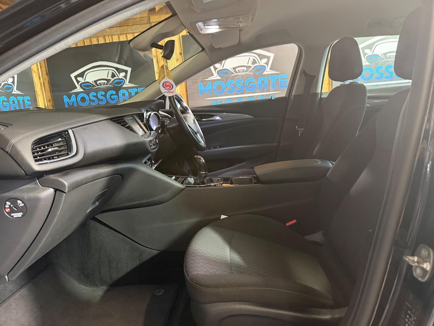 Used Vauxhall Insignia 2018 for sale - 76913903: Photo 37