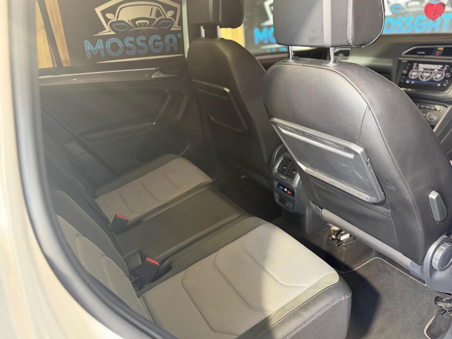 Used Volkswagen Tiguan 2017 for sale - 77050238: Photo 30