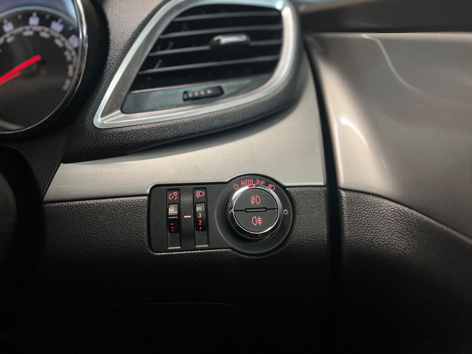 Used Vauxhall Mokka 2014 for sale - 76667210: Photo 21