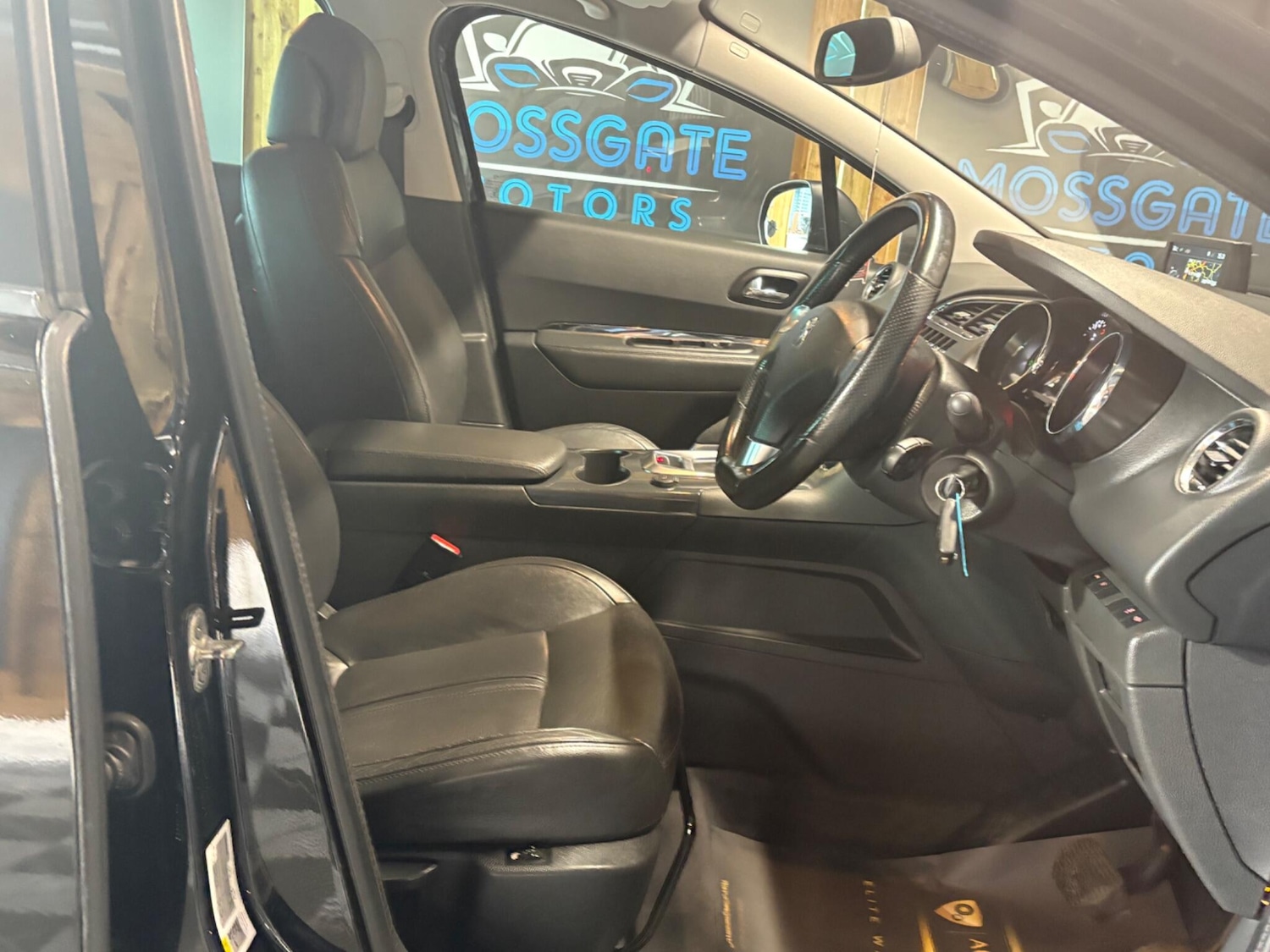 Used Peugeot 3008 2016 for sale - 76136073: Photo 12