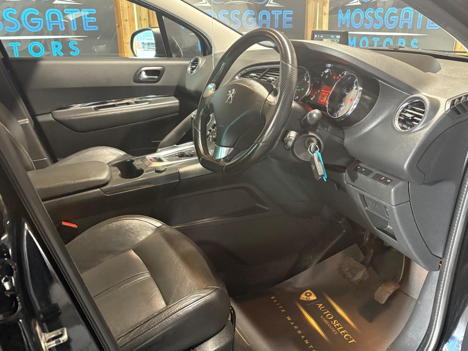 Used Peugeot 3008 2016 for sale - 76136073: Photo 14