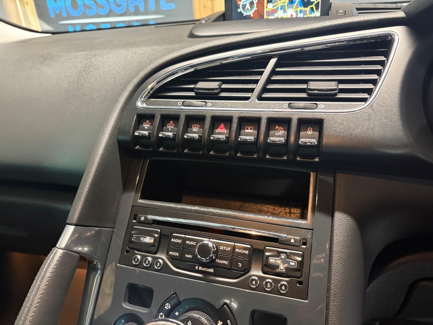 Used Peugeot 3008 2016 for sale - 76136073: Photo 16