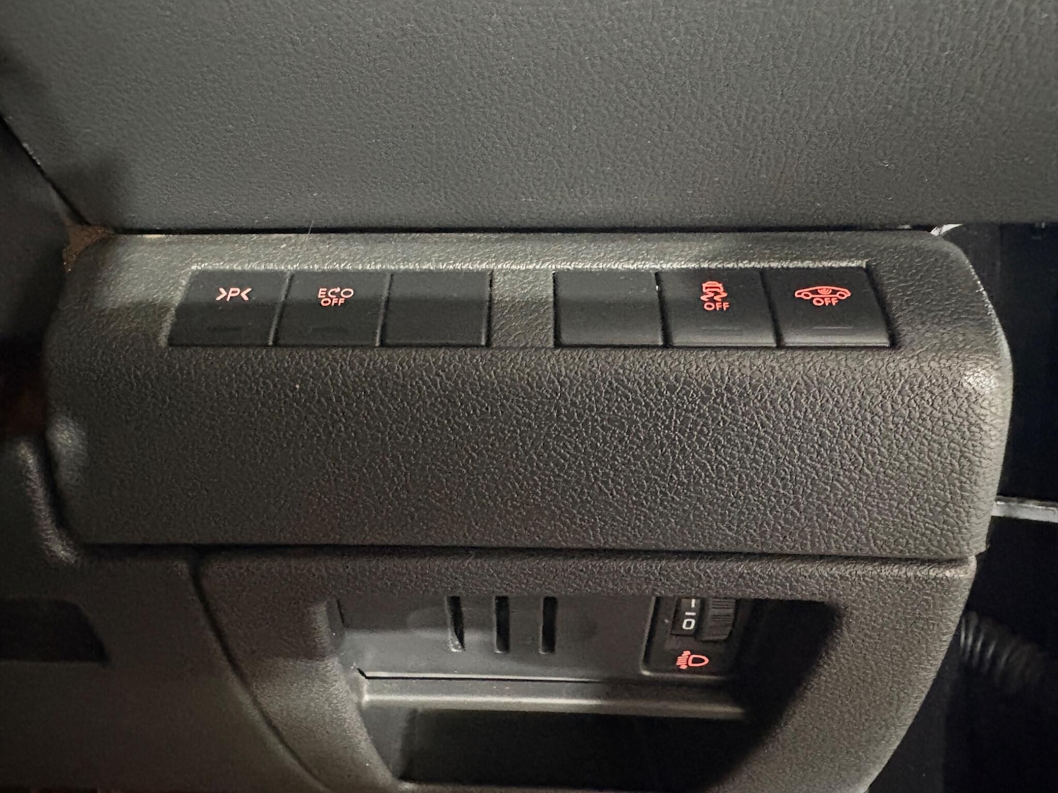 Used Peugeot 3008 2016 for sale - 76136073: Photo 25