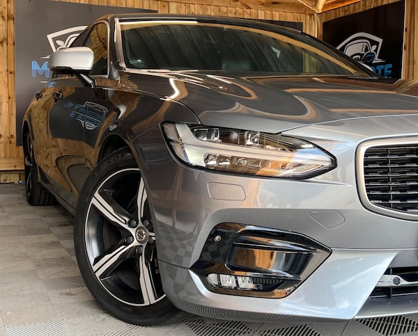 Used Volvo S90 2018 for sale - 75531115: Photo 2