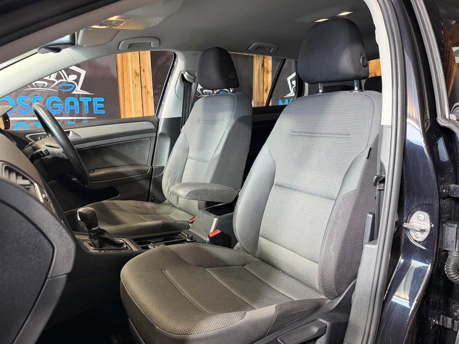 Used Volkswagen Golf 2015 for sale - 77143344: Photo 22