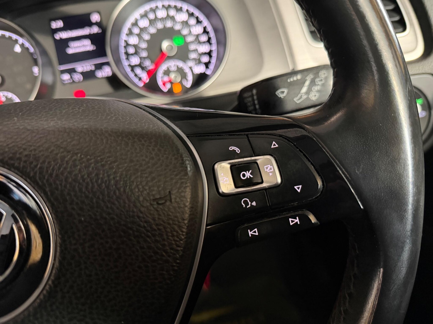 Used Volkswagen Golf 2015 for sale - 77143344: Photo 32