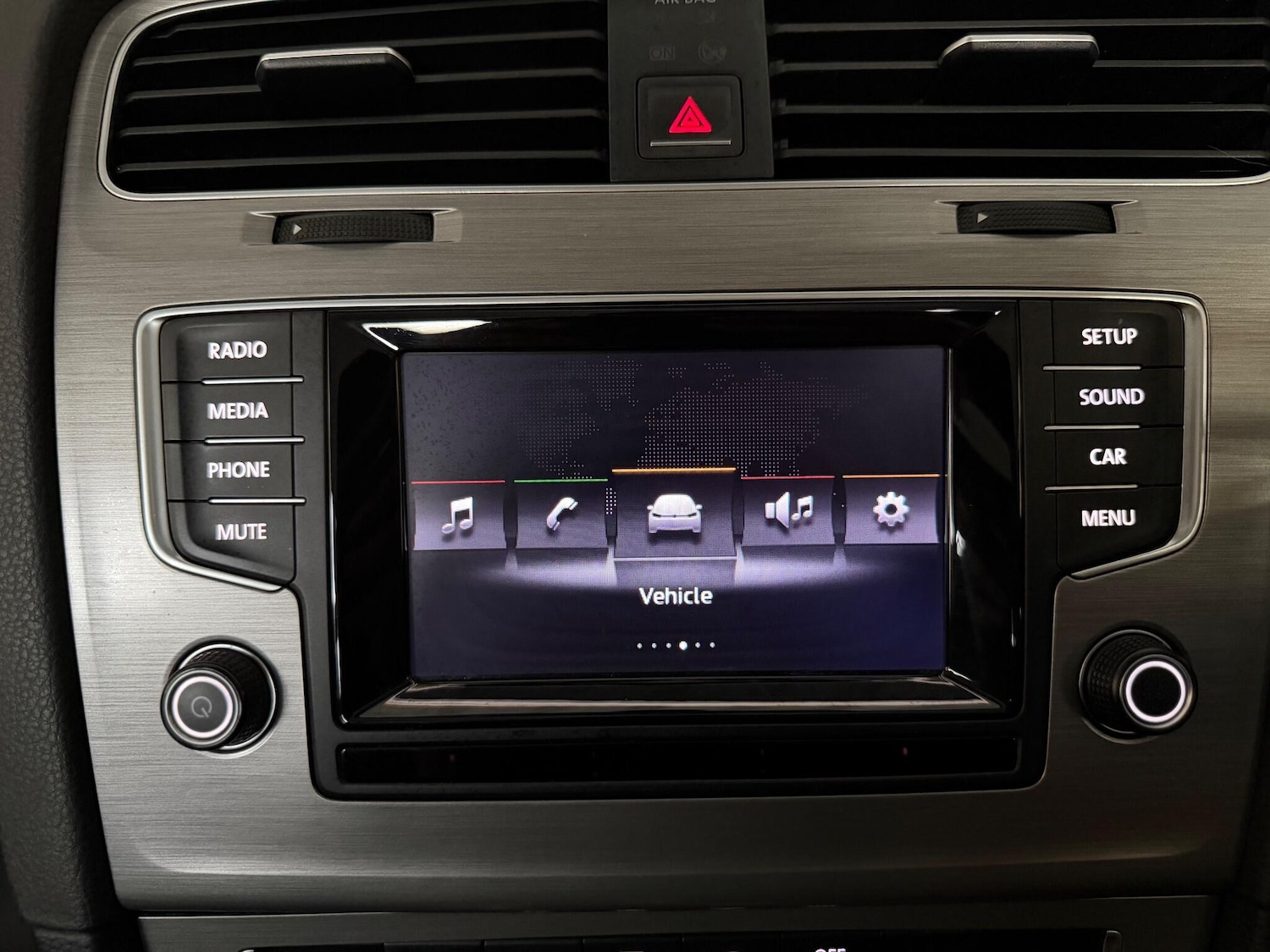 Used Volkswagen Golf 2015 for sale - 77143344: Photo 34