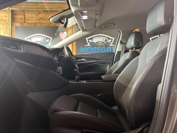 Used Vauxhall Insignia 2019 for sale - 76227382: Photo 30