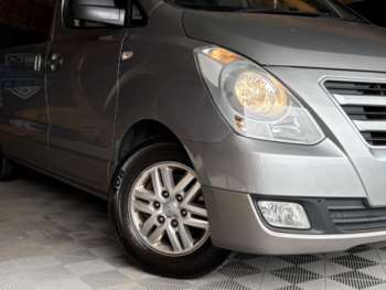 Used Hyundai i800 2017 for sale - 75402105: Photo