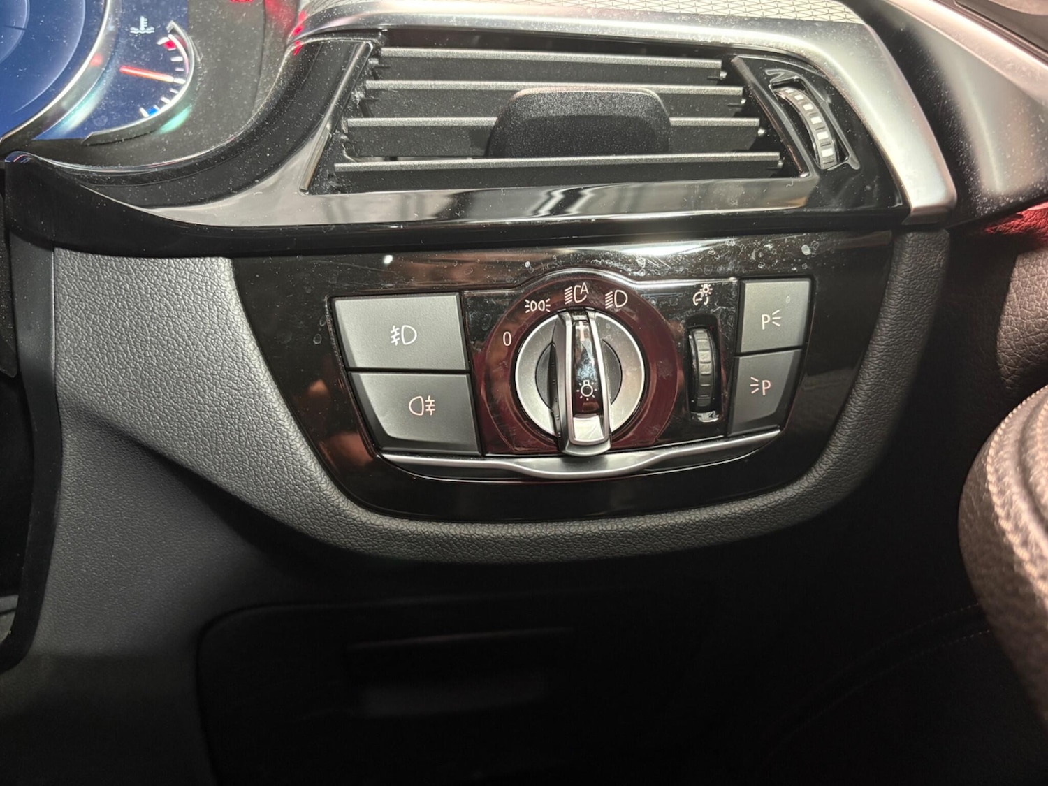 Used BMW 5 Series 2019 for sale - 76498786: Photo 29