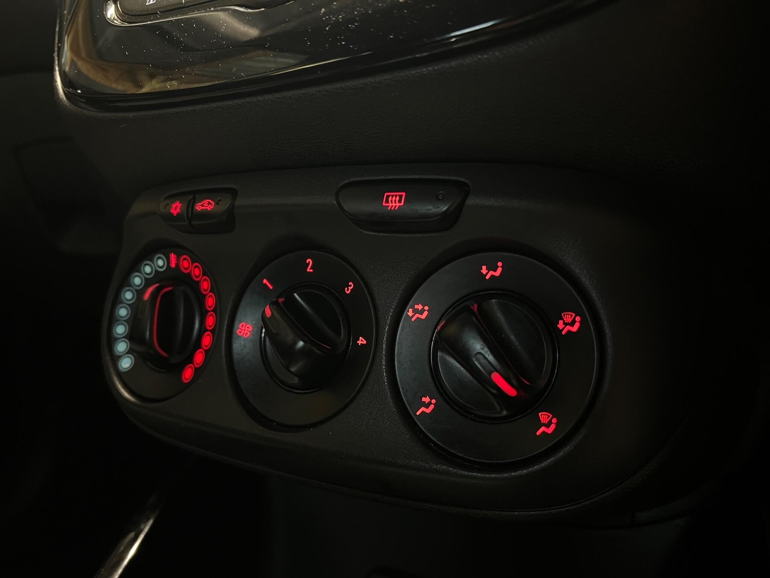 Used Vauxhall Corsa for sale - 76527660: Photo 25