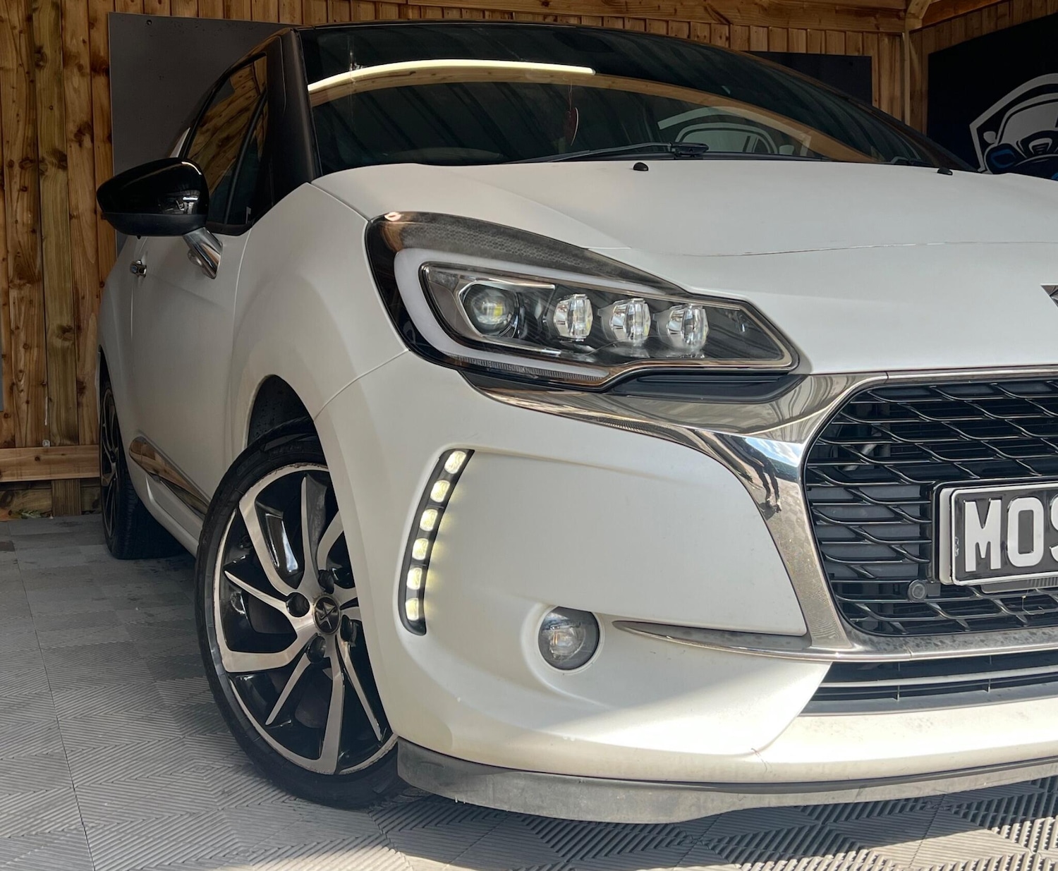 Used DS Automobiles DS 3 2017 for sale - 76138083: Photo 2