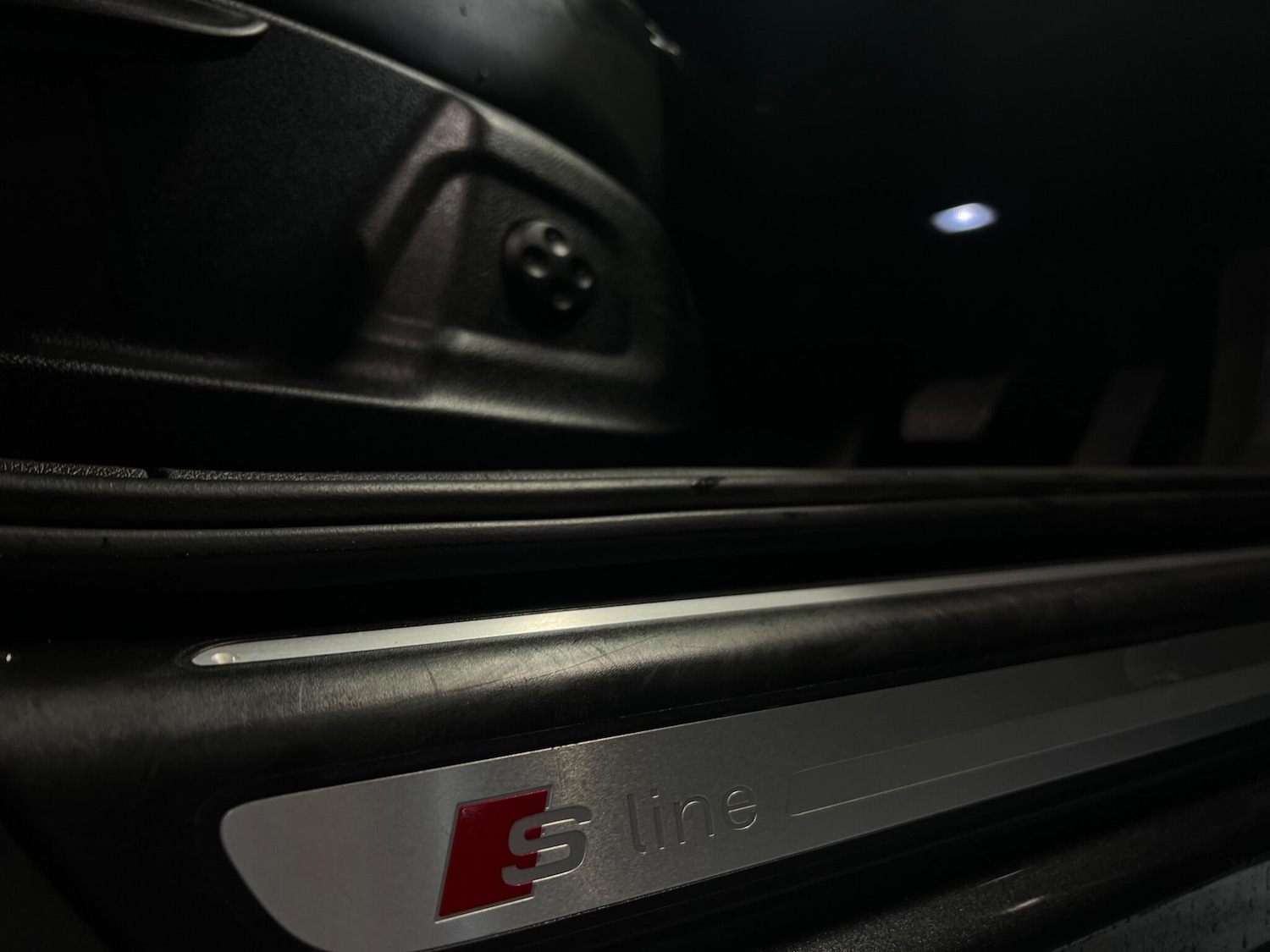 Used Audi Q3 2016 for sale - 76886607: Photo 17