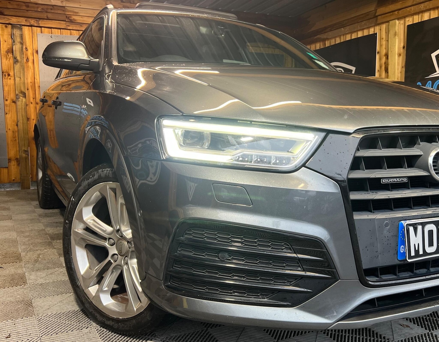 Used Audi Q3 2016 for sale - 76886607: Photo 2