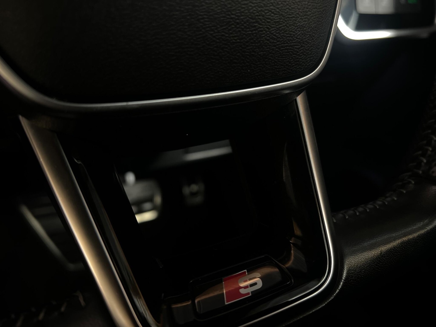 Used Audi A6 Avant 2018 for sale - 77425905: Photo 27