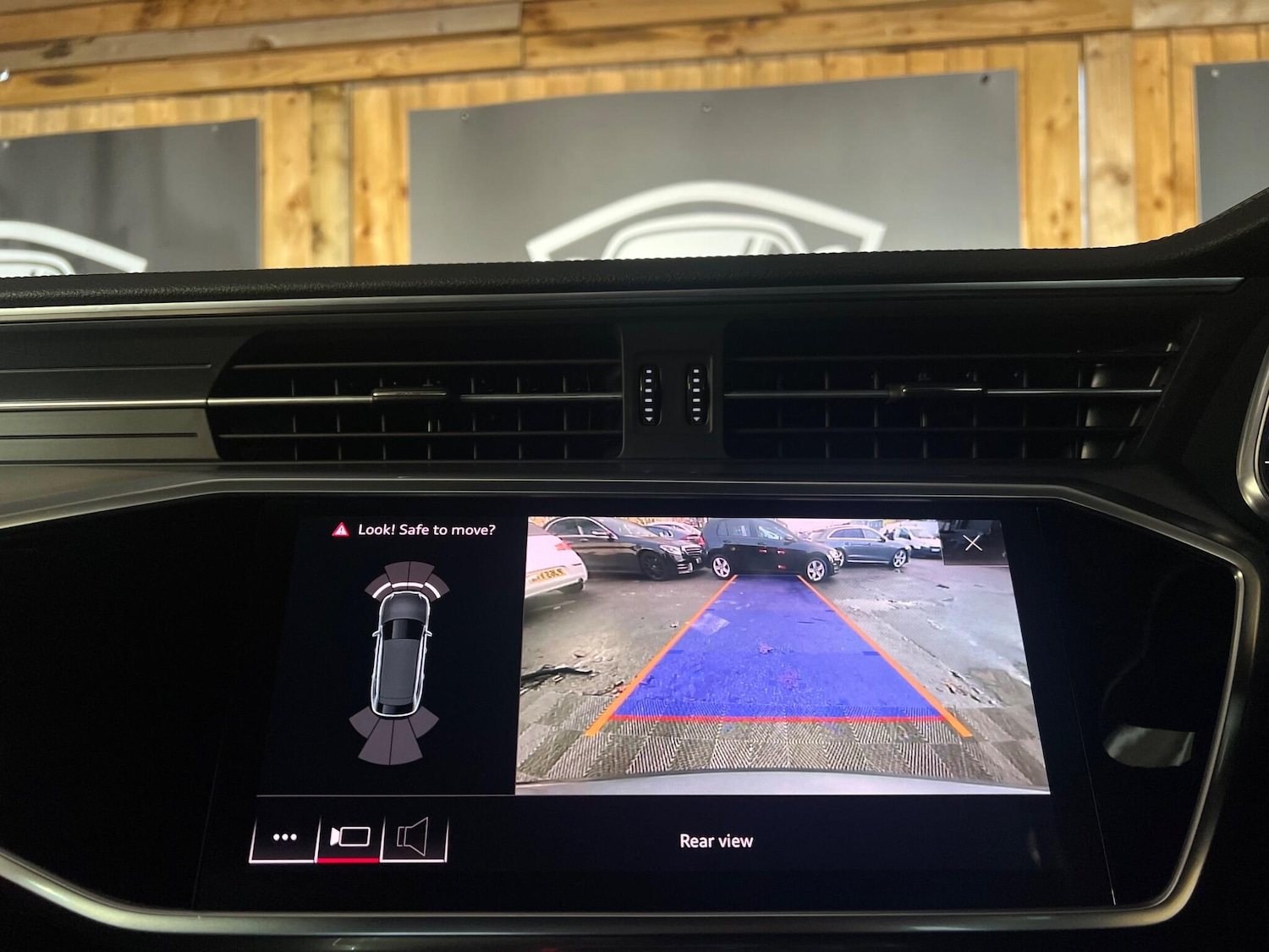 Used Audi A6 Avant 2018 for sale - 77425905: Photo 33