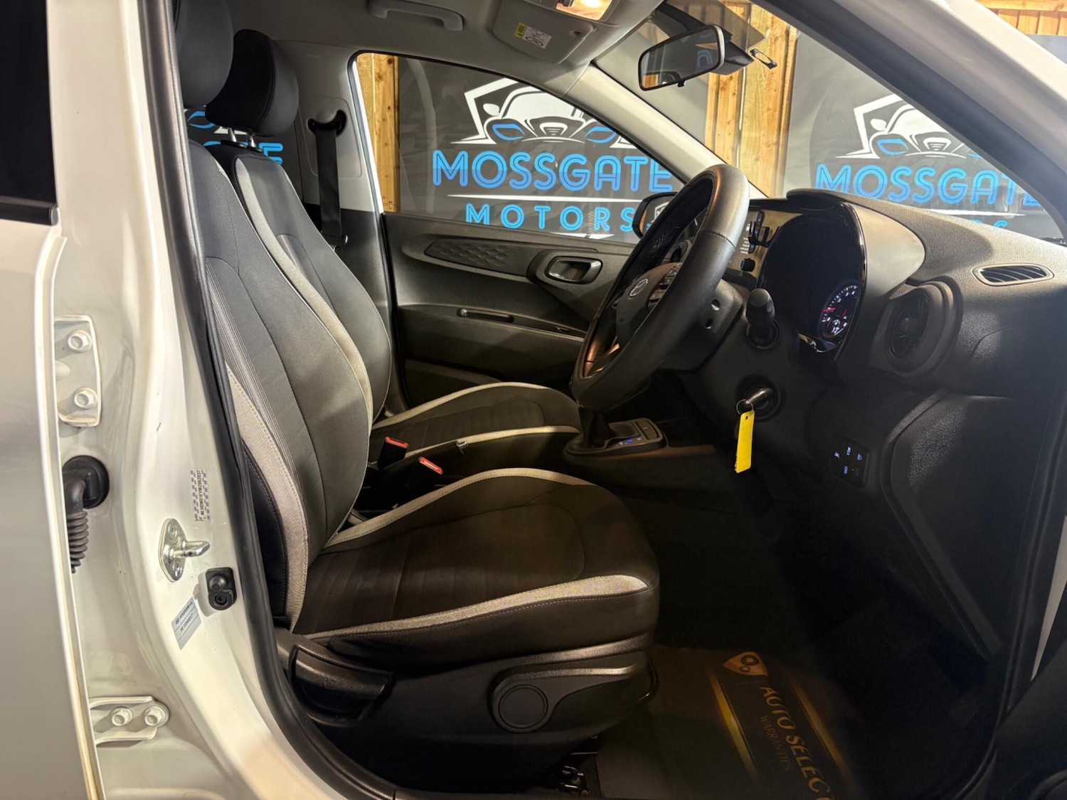 Used Hyundai i10 for sale - 78007871: Photo 13