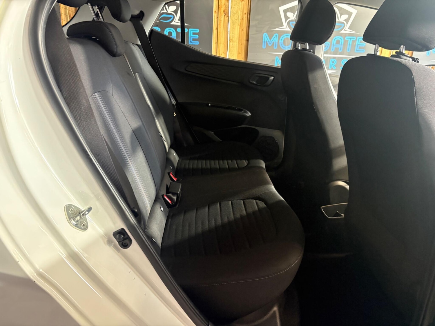 Used Hyundai i10 for sale - 78007871: Photo 19