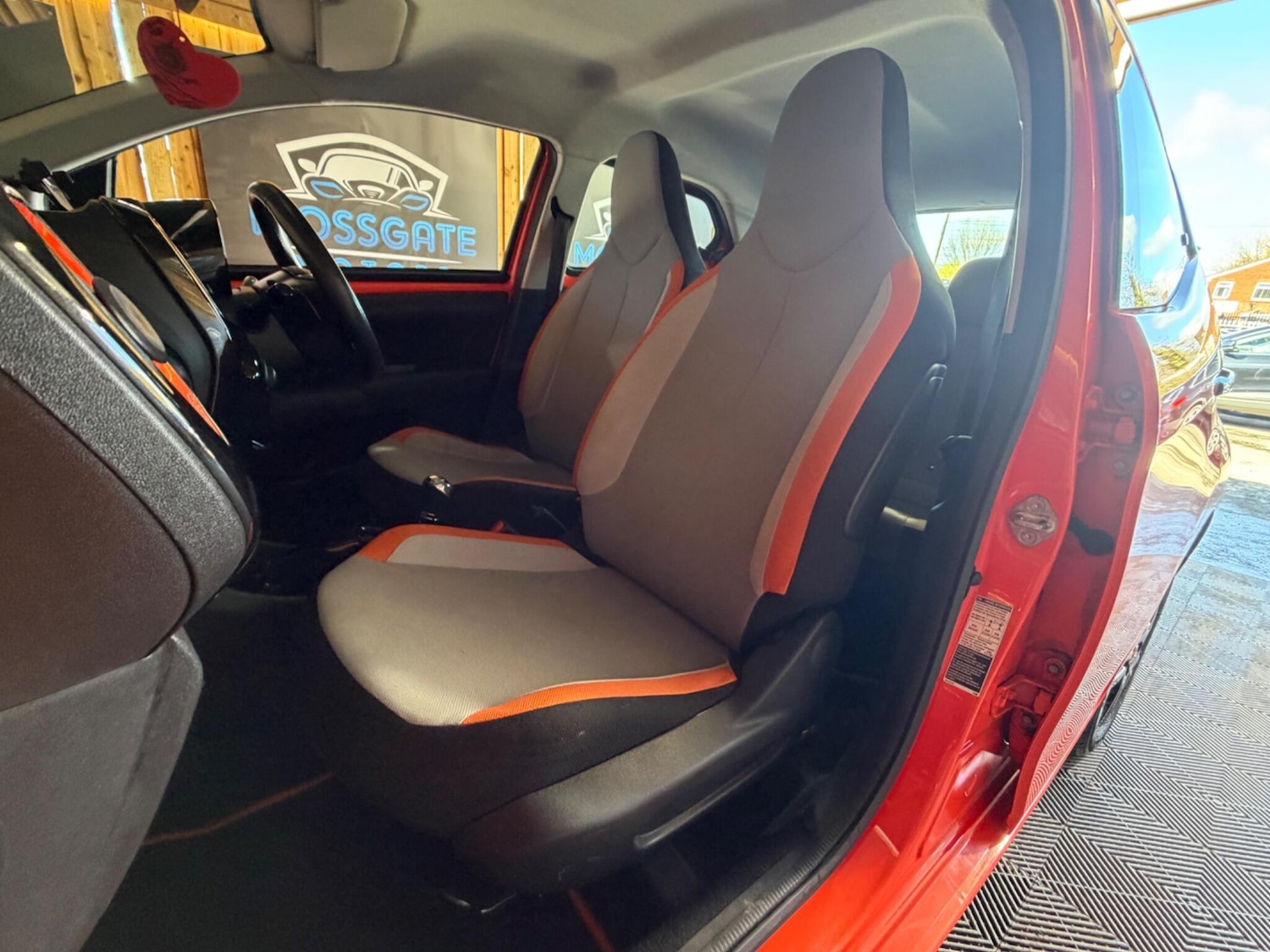 Used Toyota AYGO for sale - 78115068: Photo 33