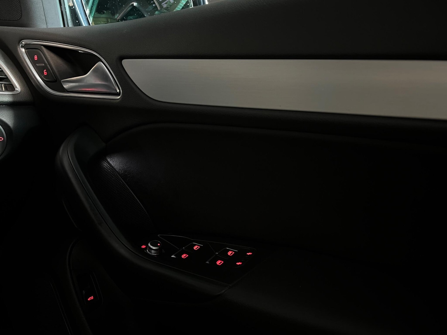 Used Audi Q3 2015 for sale - 77315020: Photo 21