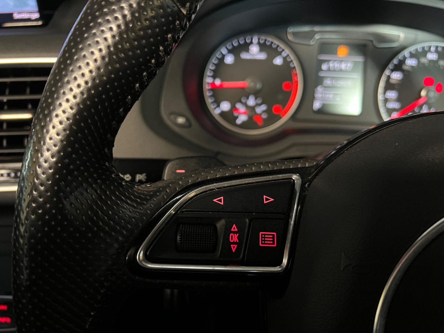 Used Audi Q3 2015 for sale - 77315020: Photo 25