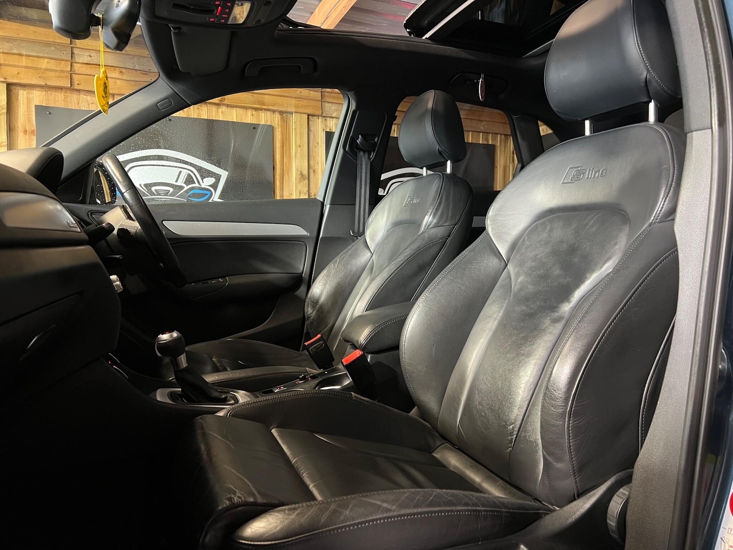 Used Audi Q3 2015 for sale - 77315020: Photo 38