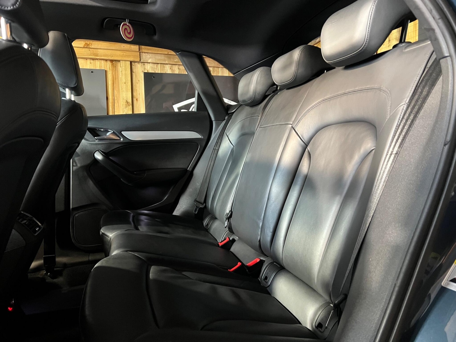 Used Audi Q3 2015 for sale - 77315020: Photo 43