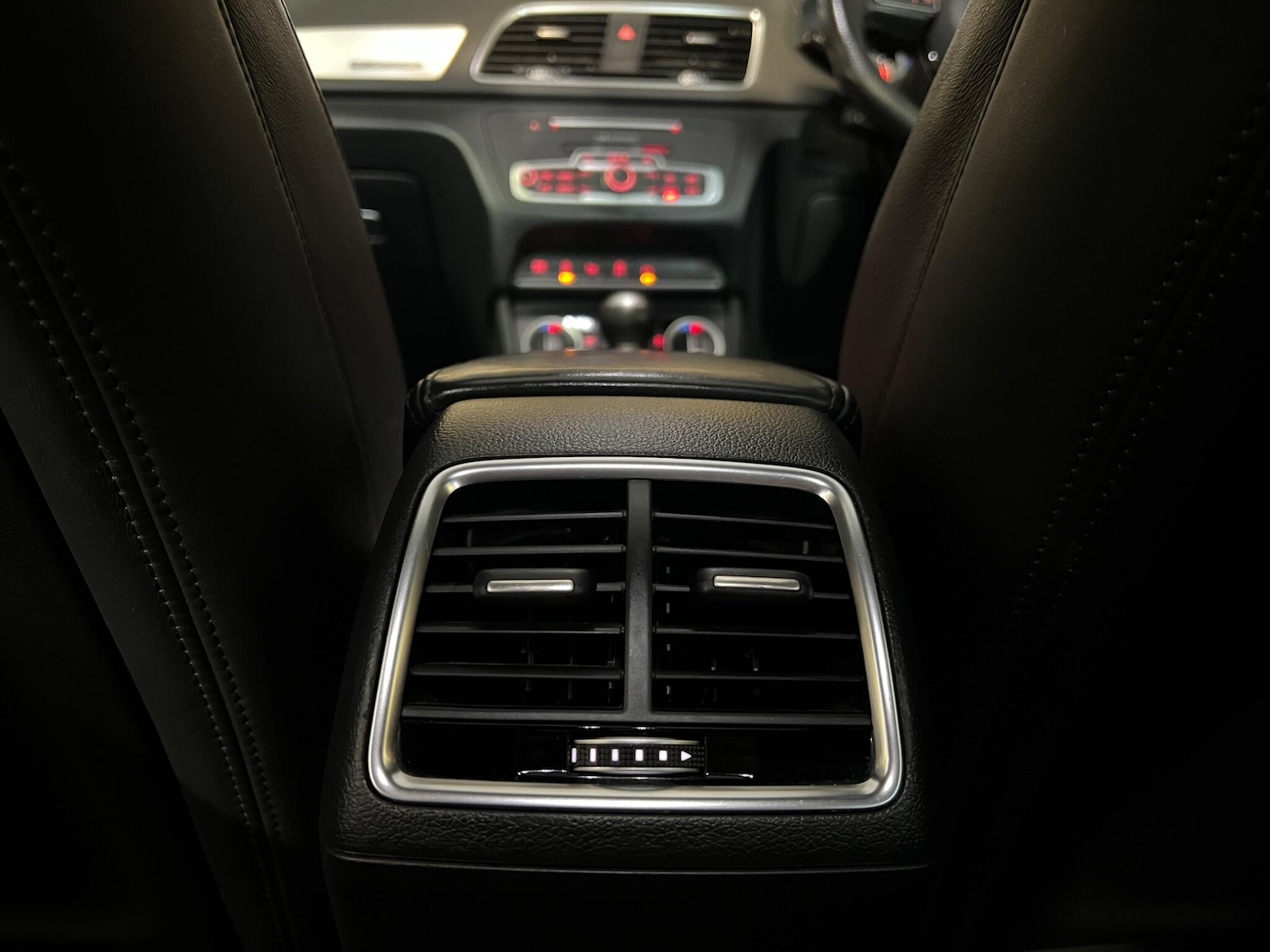 Used Audi Q3 2015 for sale - 77315020: Photo 45