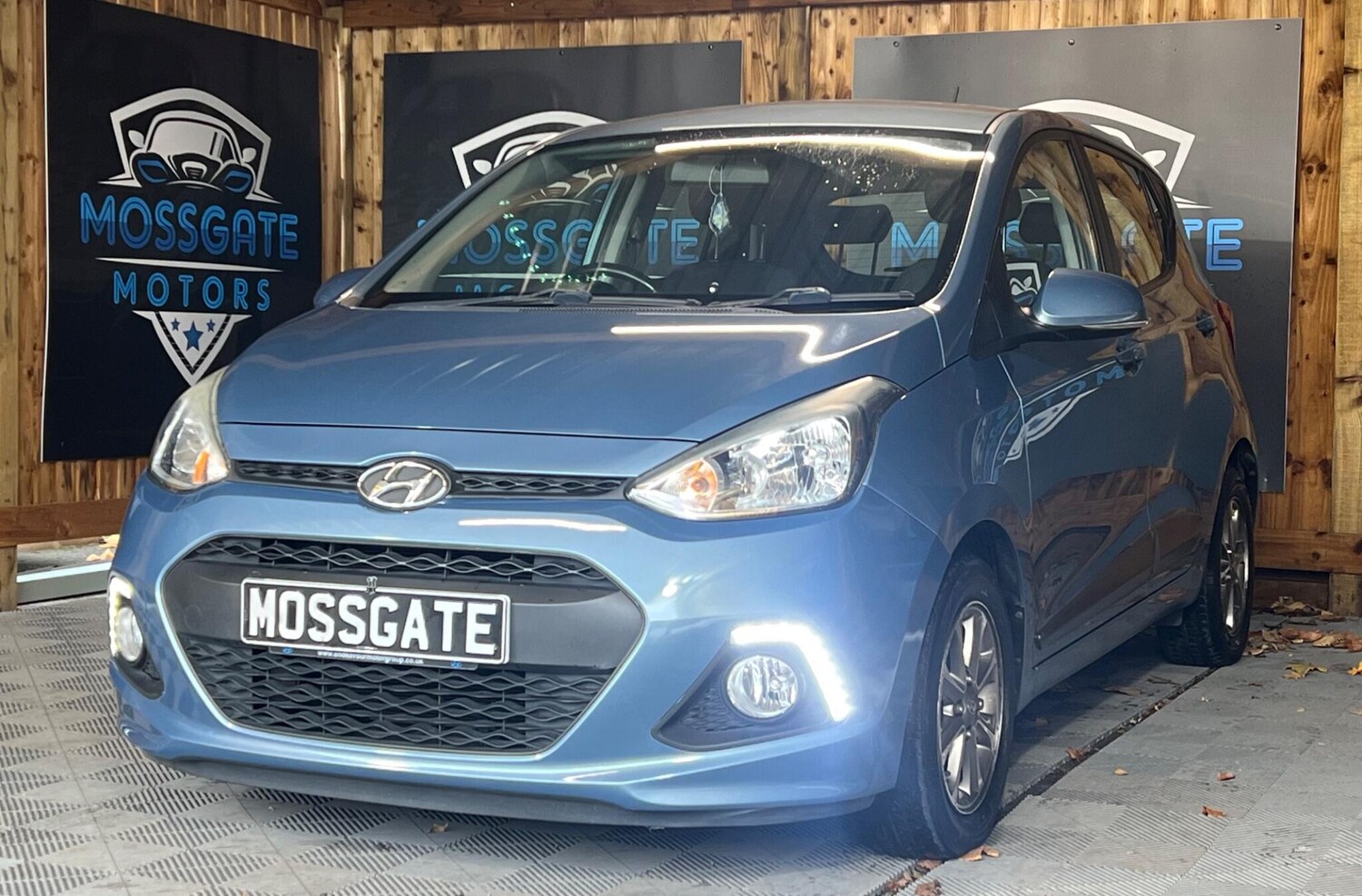 Used Hyundai i10 2015 for sale - 76377303: Photo 7