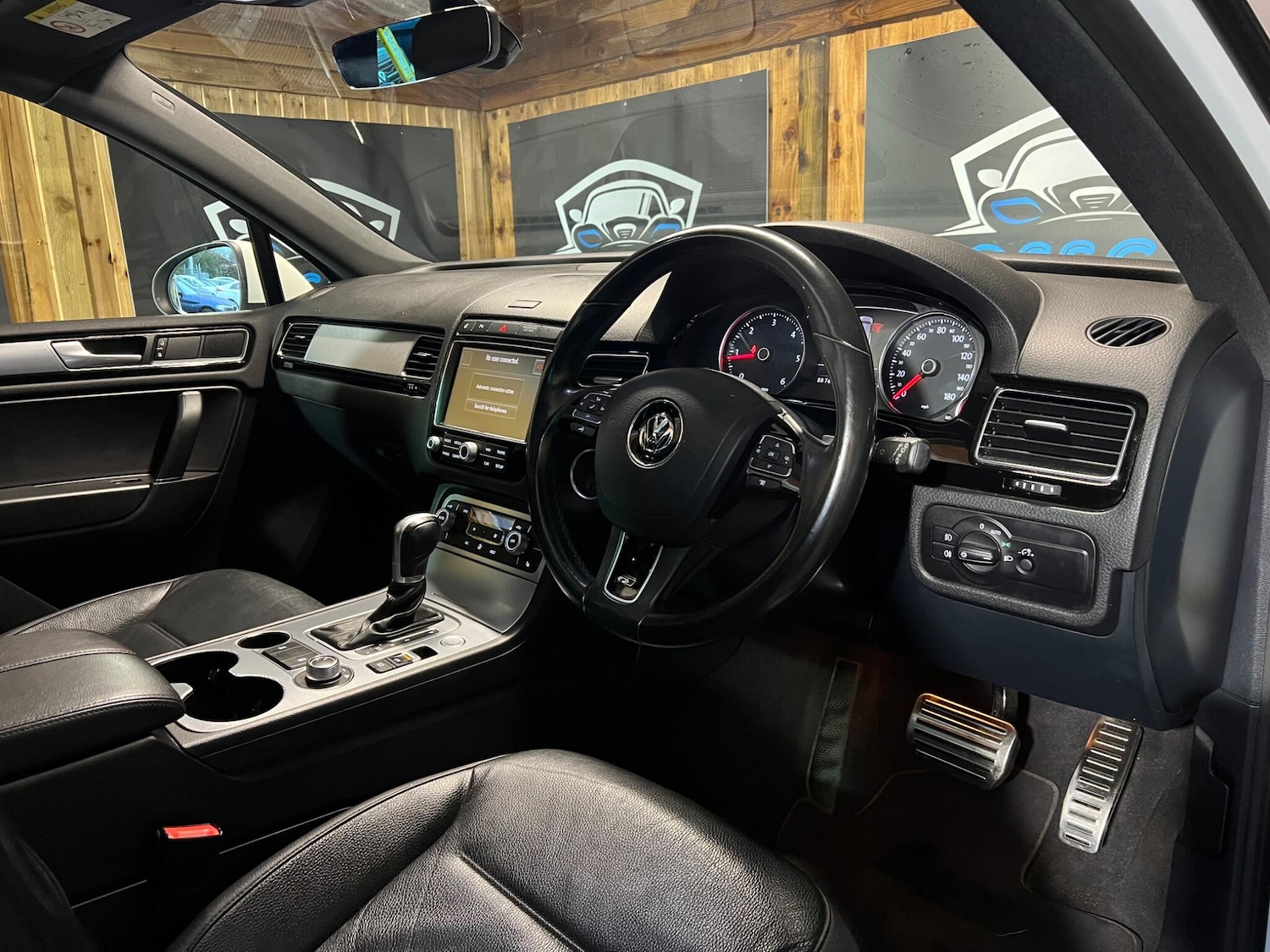 Used Volkswagen Touareg 2017 for sale - 76832716: Photo 14