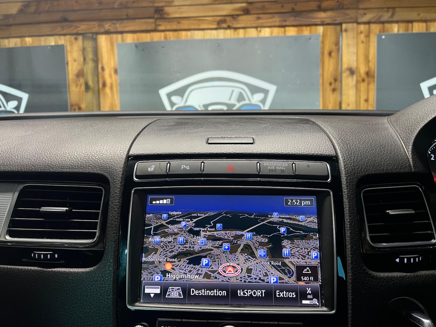 Used Volkswagen Touareg 2017 for sale - 76832716: Photo 25