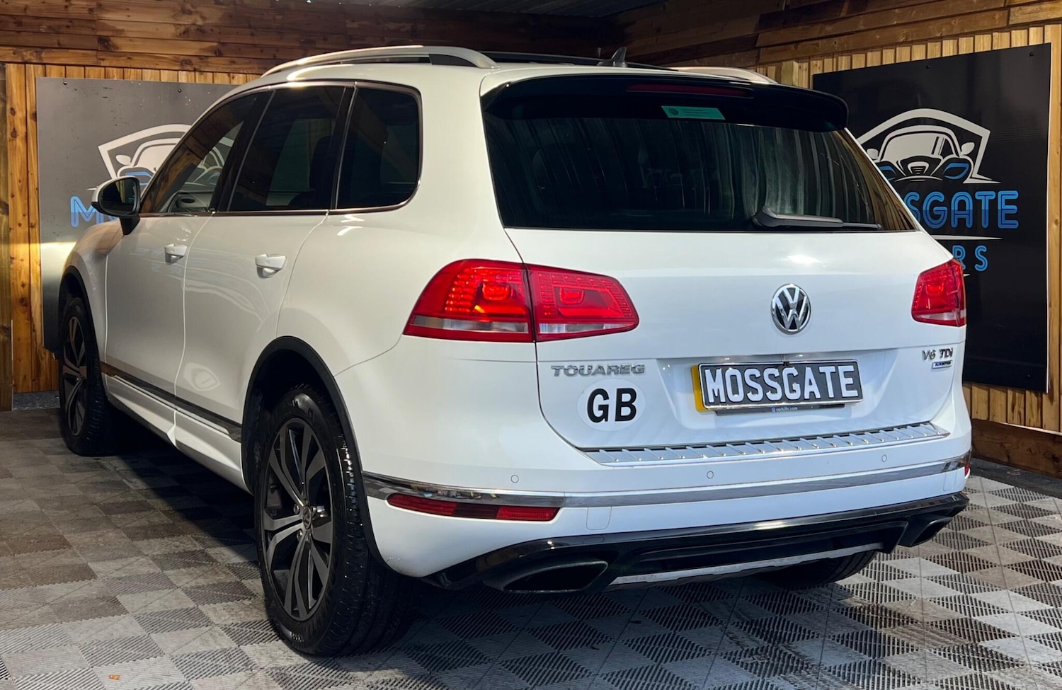 Used Volkswagen Touareg 2017 for sale - 76832716: Photo 9