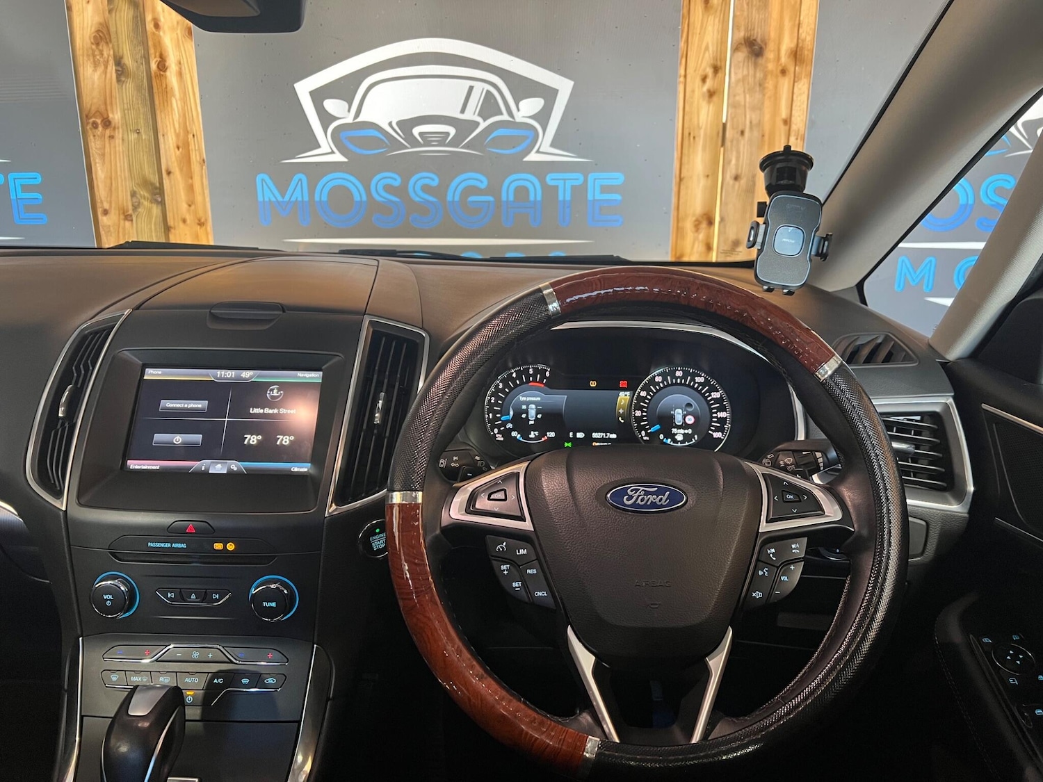 Used Ford Galaxy 2015 for sale - 77625468: Photo 17