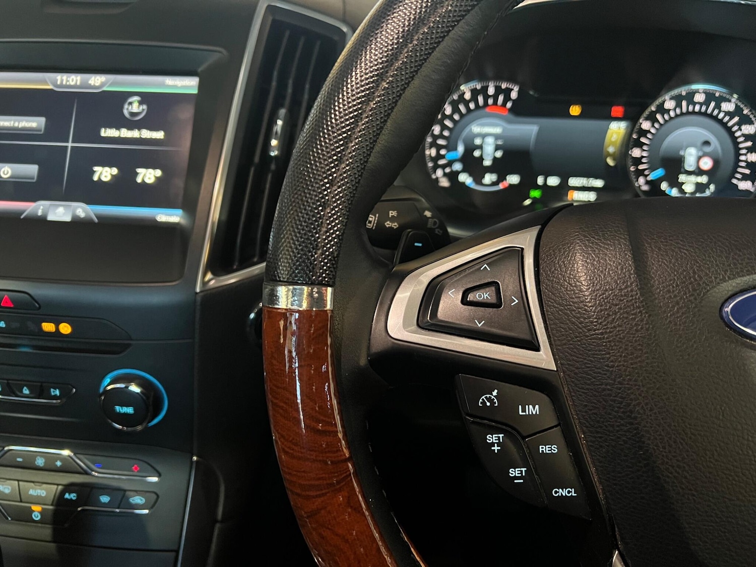 Used Ford Galaxy 2015 for sale - 77625468: Photo 20