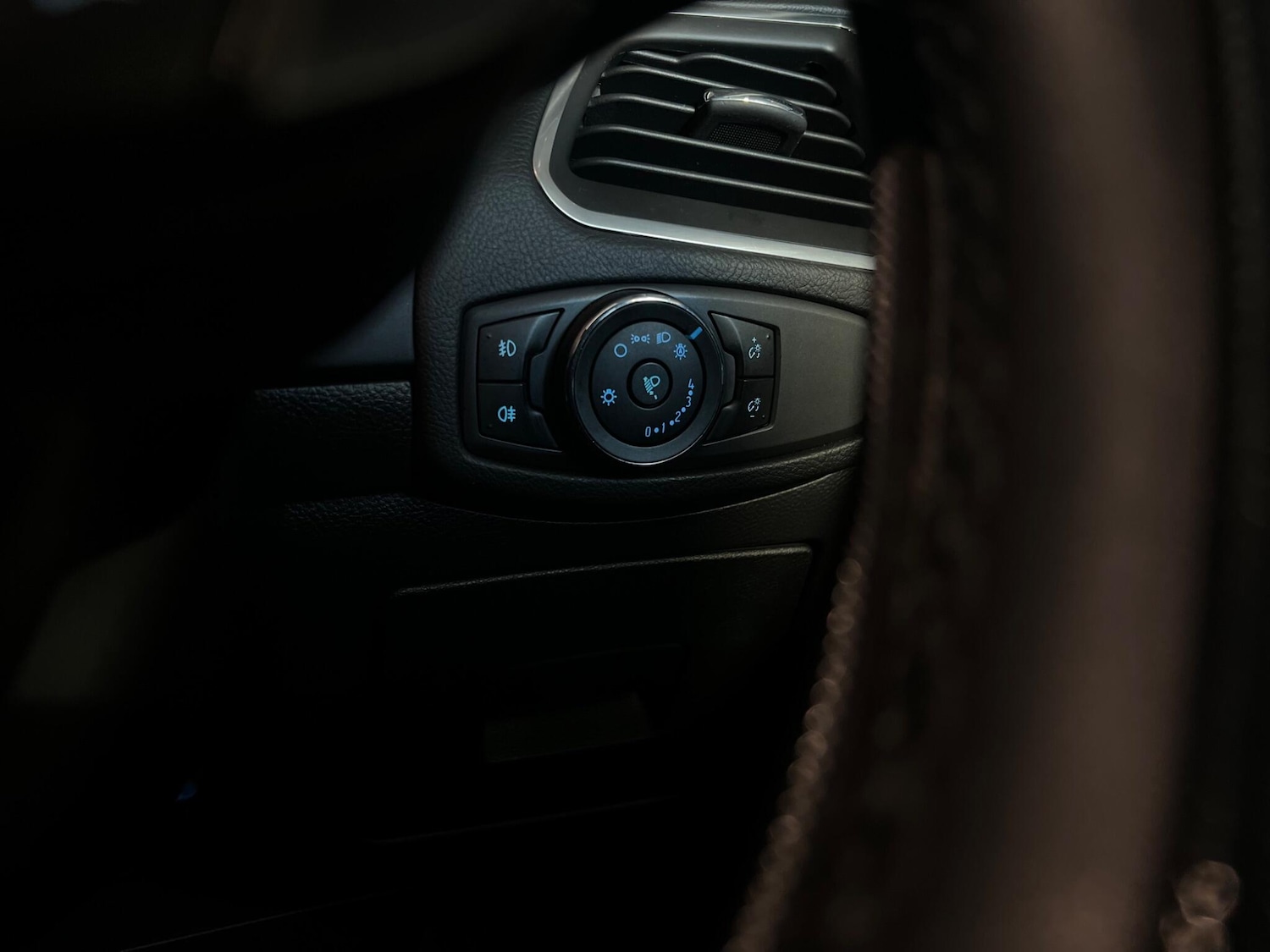 Used Ford Galaxy 2015 for sale - 77625468: Photo 21