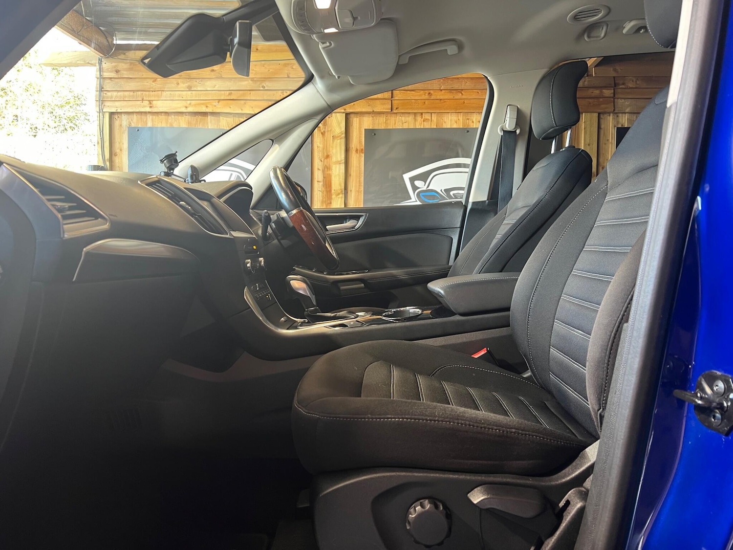 Used Ford Galaxy 2015 for sale - 77625468: Photo 31