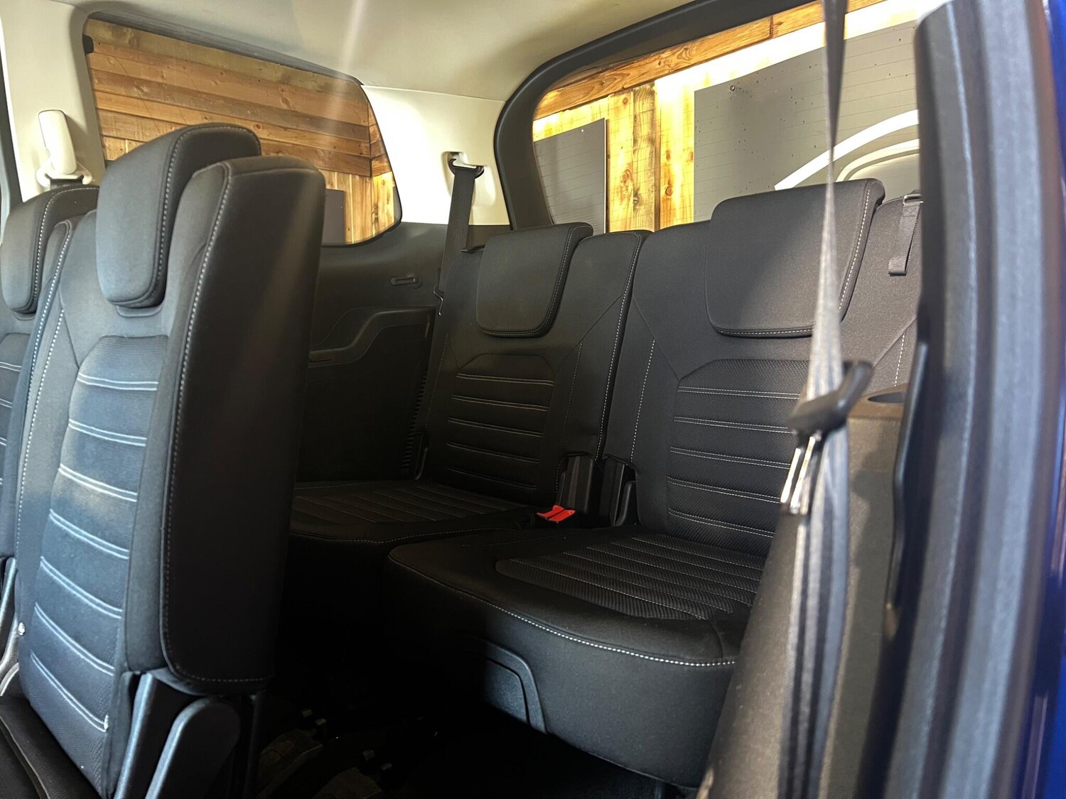 Used Ford Galaxy 2015 for sale - 77625468: Photo 37