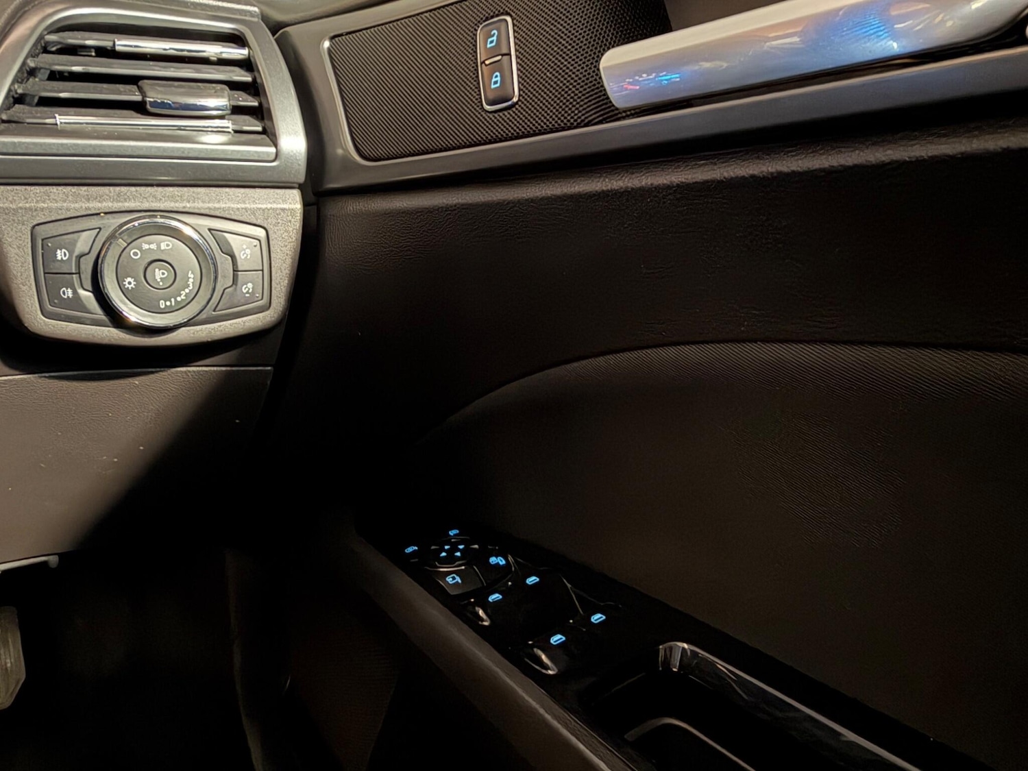 Used Ford Mondeo for sale - 78007217: Photo 30