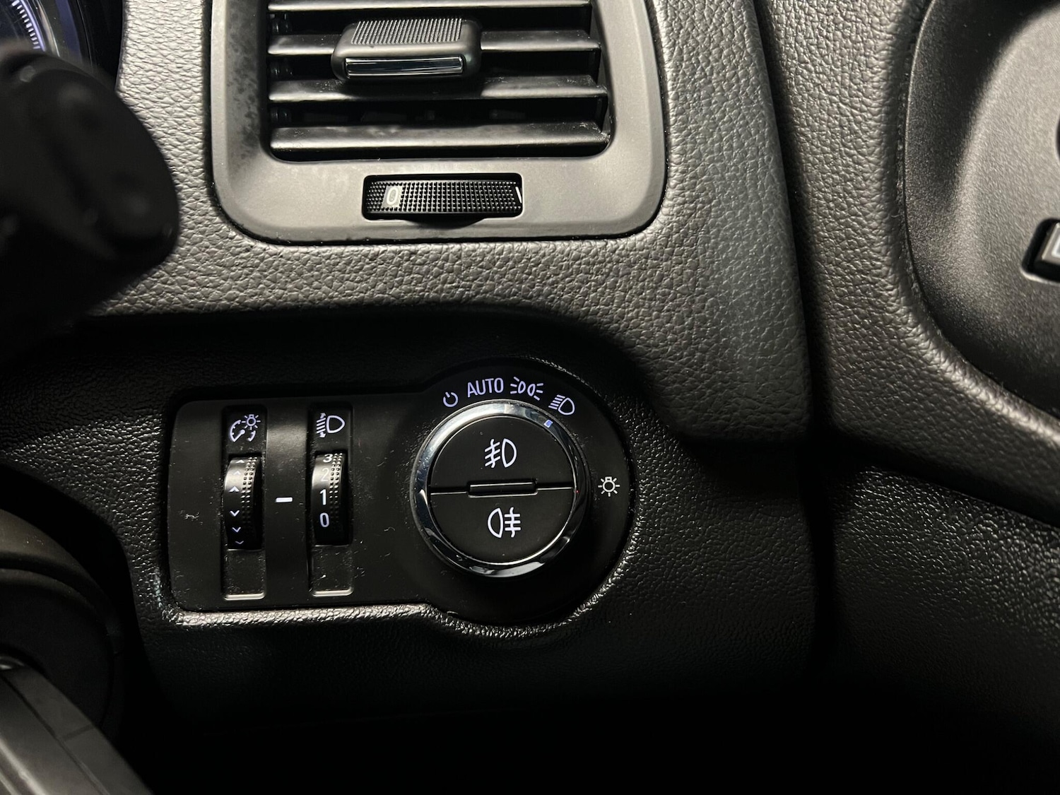 Used Vauxhall Insignia 2016 for sale - 76592041: Photo 19