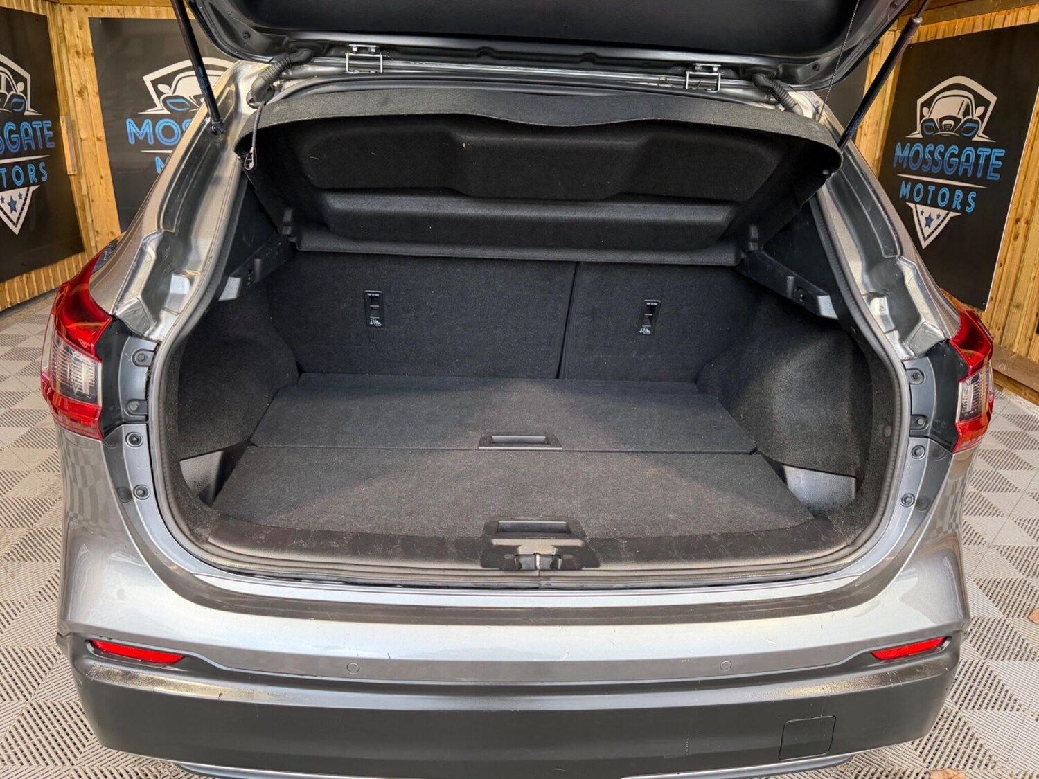 Used Nissan Qashqai 2018 for sale - 77376565: Photo 11