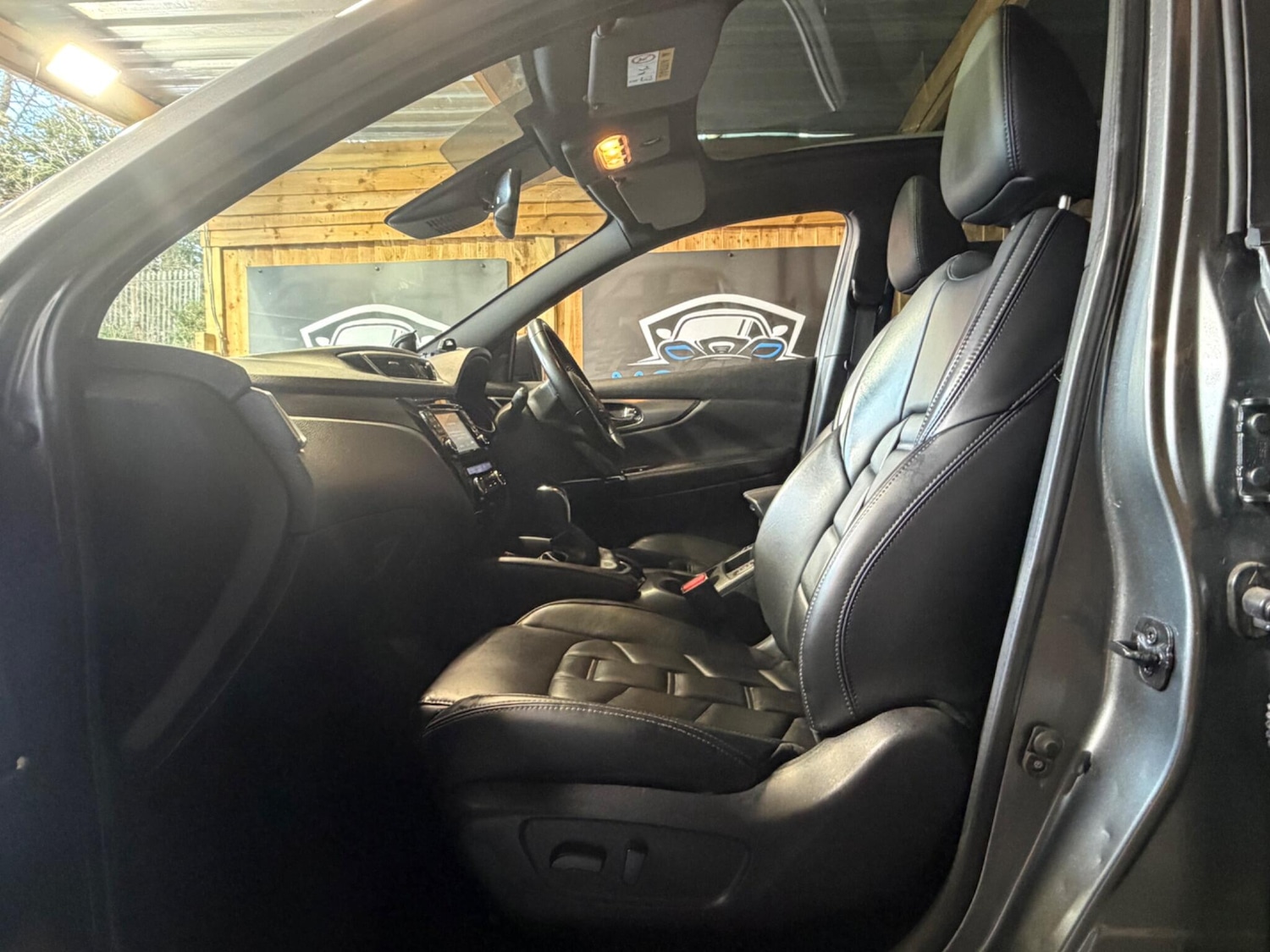 Used Nissan Qashqai 2018 for sale - 77376565: Photo 24