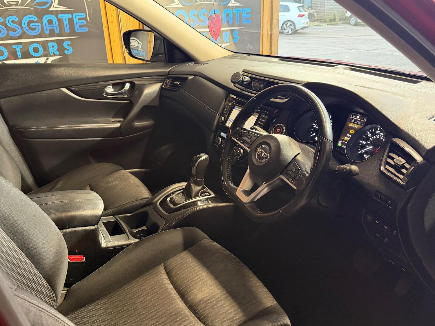 Used Nissan X-Trail 2018 for sale - 77101698: Photo 13