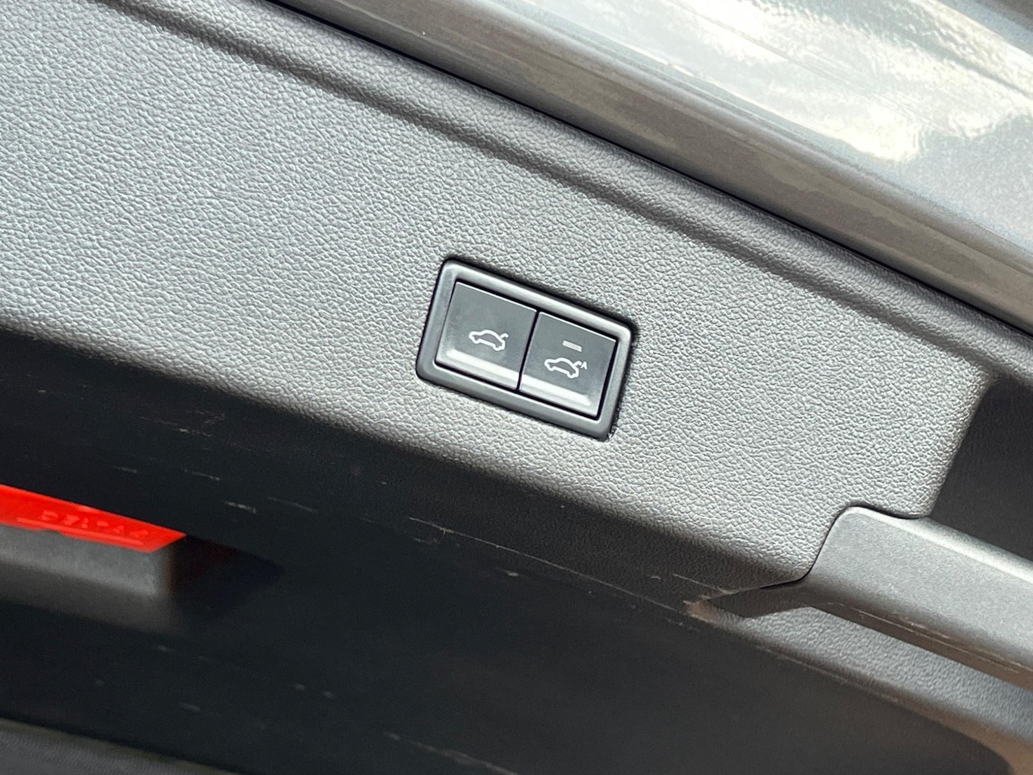 Used Volkswagen Touareg for sale - 76409472: Photo 19