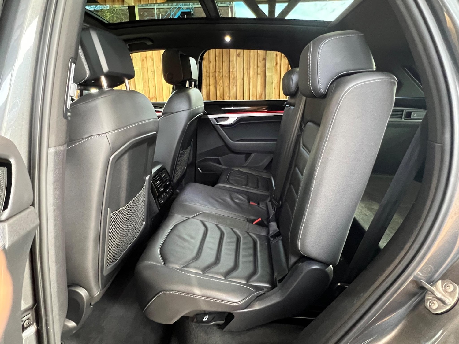 Used Volkswagen Touareg for sale - 76409472: Photo 37