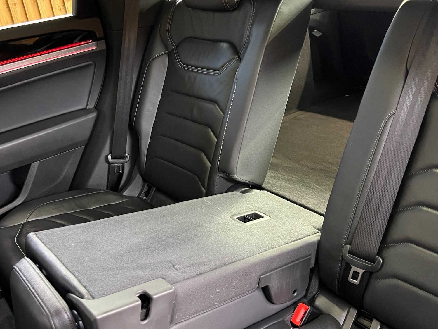 Used Volkswagen Touareg for sale - 76409472: Photo 39